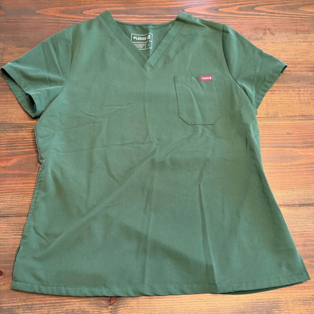 Pledge 5 Women's Green Scrub Top
